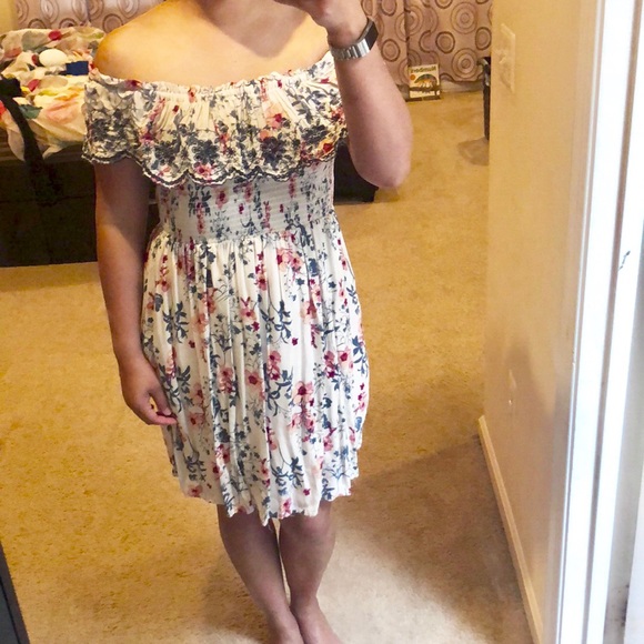 Off Shoulder Floral Summer Dress - Picture 3 of 6